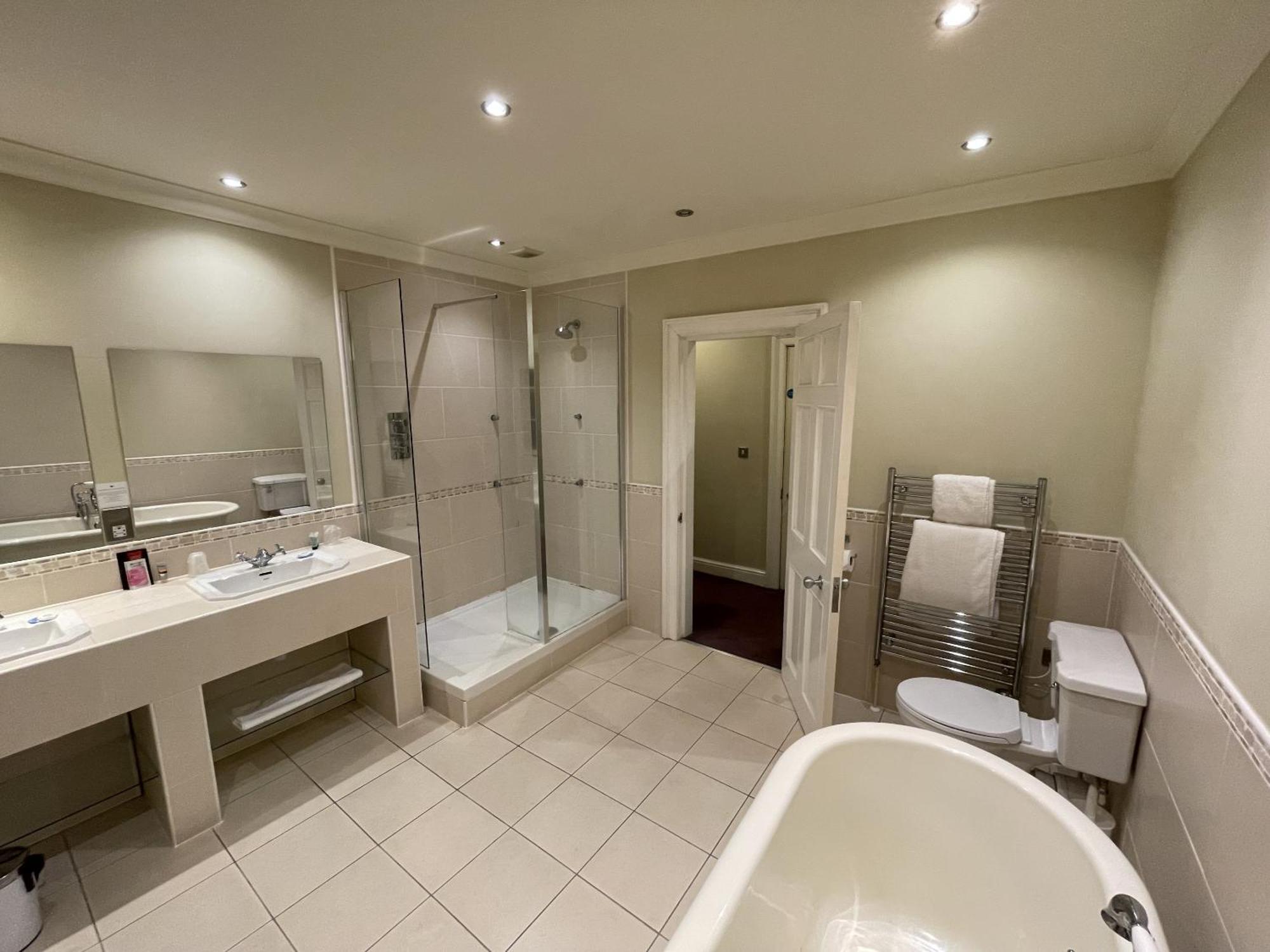 The Commercial Bar & Hotel Chester Rom bilde