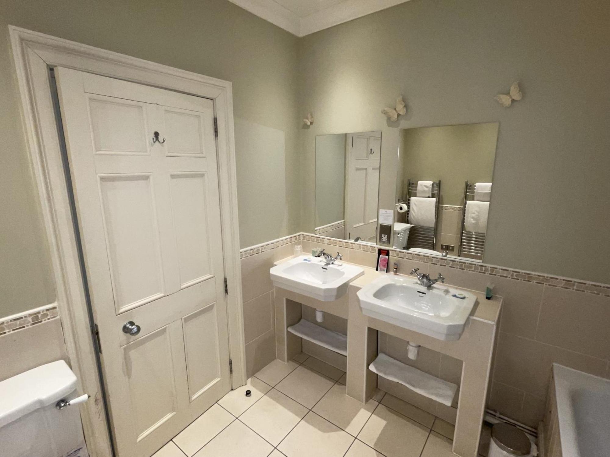 The Commercial Bar & Hotel Chester Rom bilde